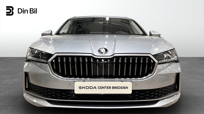 Bild 4 av Škoda Superb iV Combi Selectin 1,5 TSI 204 HK  DSG