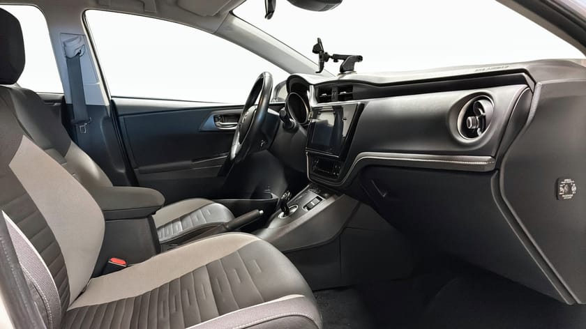 Bild 3 av Toyota Auris Touring Sports Hybrid Automat M-Värmare Kamera