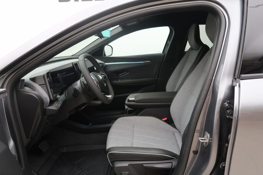 Bild 5 av Renault Mégane E-TECH Techno 60kWh 220 360°/Nav/Värmepump