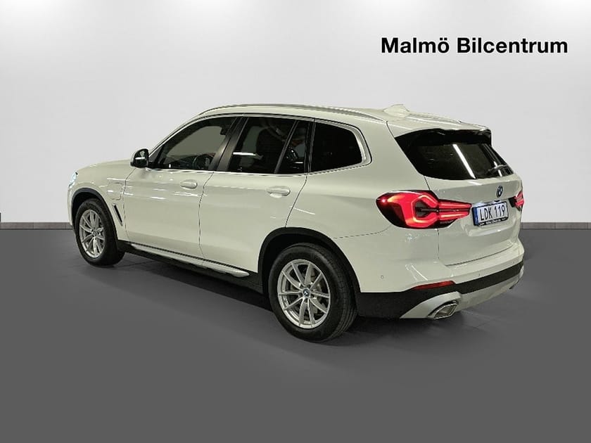 Bild 2 av BMW X3 xDrive30e 292 hk Steptronic M-Sport, Dragkrok