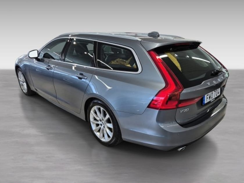 Bild 5 av Volvo V90 D4 AWD Momentum Advanced Edition