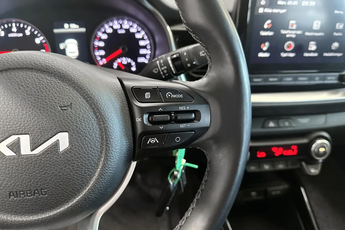 picture of a car
