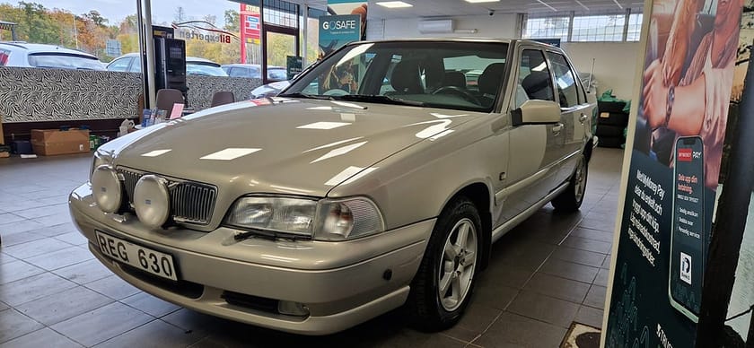 Bild 3 av Volvo S70 2.4| Endast 2 Ägare
