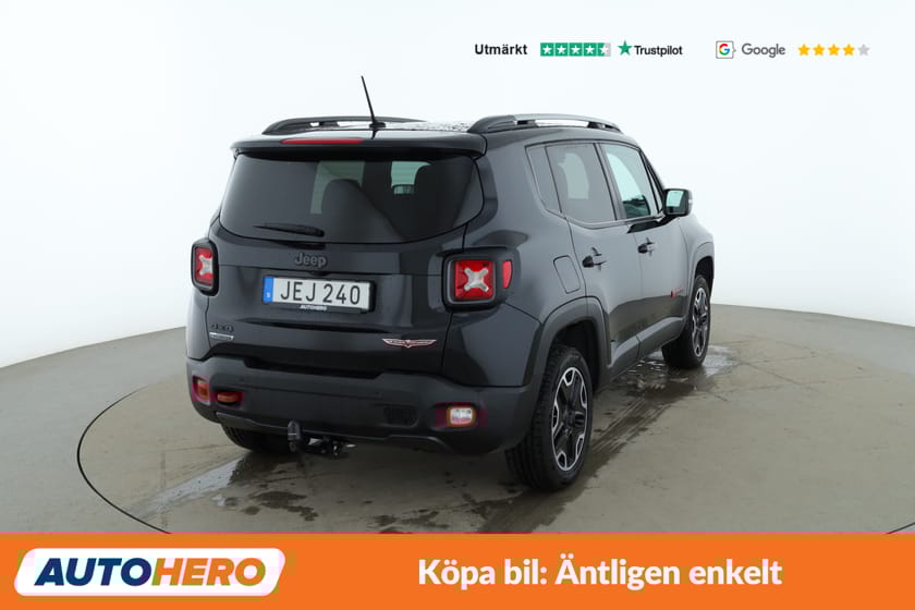 Bild 3 av Jeep Renegade 2.0 VVT Trailhawk 4WD / Panorama, Rattvärme