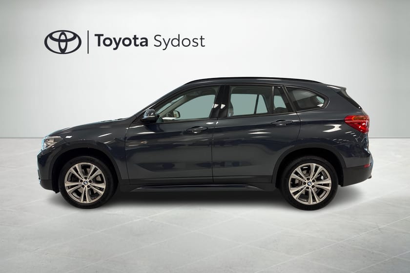 Bild 3 av BMW X1 sDrive20i Sport Line Automat Drag Head-Up Navigation Rattvärme