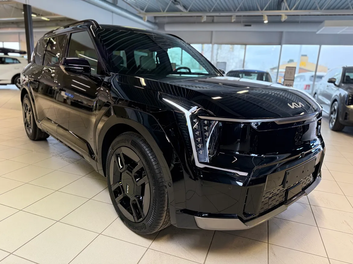 picture of a car