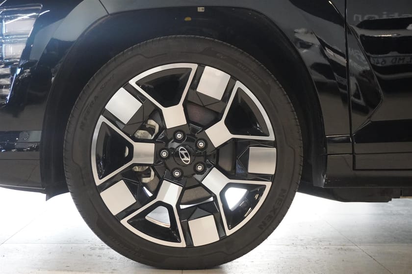 Bild 4 av Hyundai Kona Electric Long Range EV 65 kWh Advanced Backkamera Adaptiv Farthållare