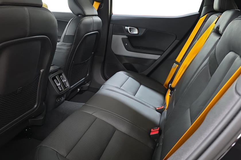 Bild 5 av Polestar 2 Long Range Dual Motor Performance Perfom Plus/HarmanKardon/Pilot Pack/Climate pack/Nappa läder