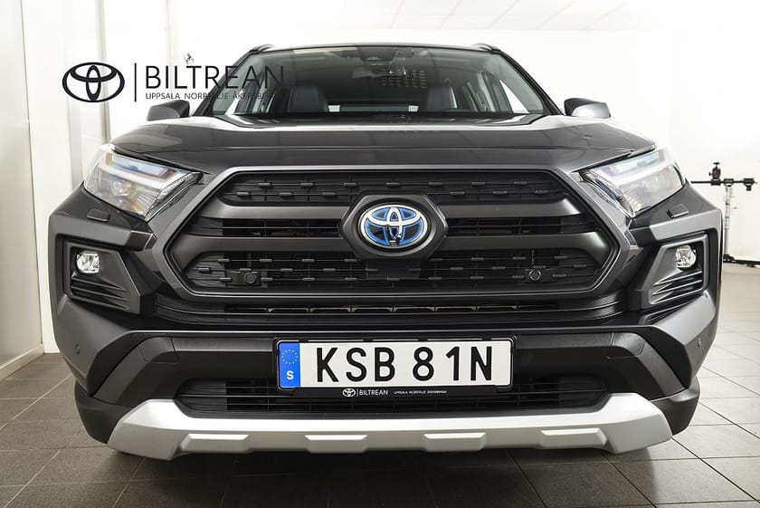 Bild 4 av Toyota RAV4 Hybrid AWD-i 2,5 Elhybrid AWD Adventure Dragkrok Vinterhjul