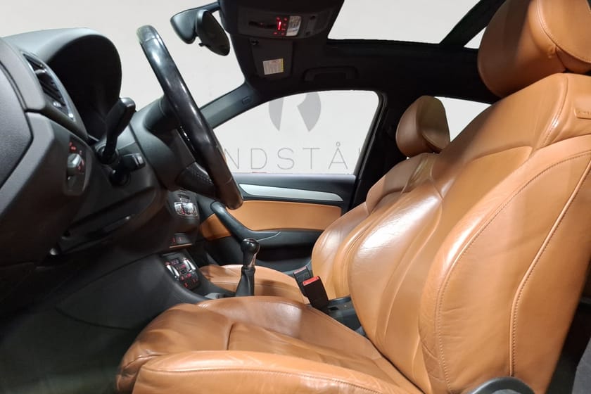 Bild 3 av Audi Q3 2.0 TFSI 170 HK Q DRAG PANO PDC SKINN 14900MIL 17"