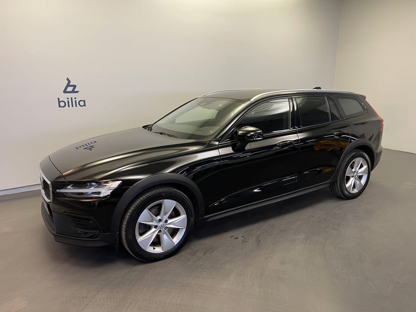 Bild 1 av Volvo V60 Cross Country B4 AWD Diesel Advanced / Dragkrok / Navigation /