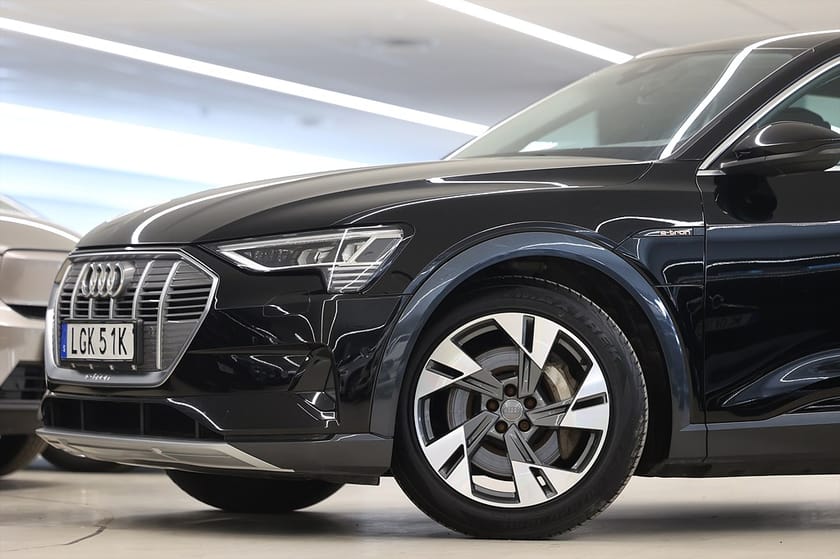 Bild 4 av Audi e-tron 50 quattro 313hk Proline Läder B-kamera