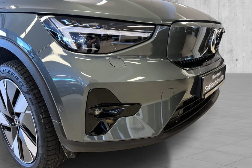 Bilde 3 av Volvo EX40 Twin Motor Ultra Panorama, henferfeste++
