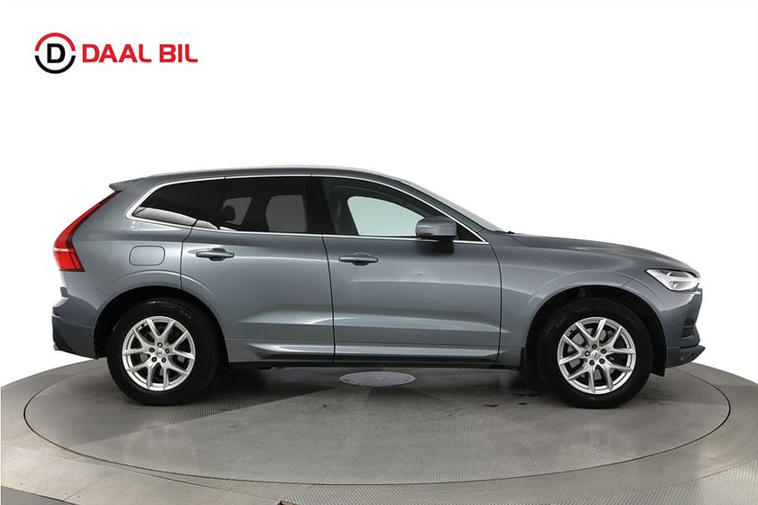 Bild 5 av Volvo XC60 T5 AWD 250HK MOMENTUM DRAG NAVI HIGH PERFORMANCE