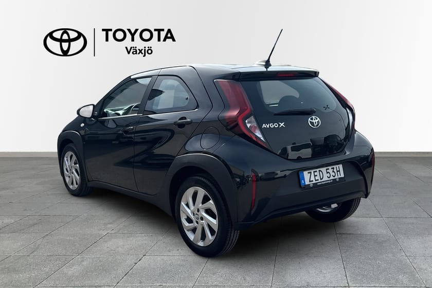 Bild 3 av Toyota Aygo X Play