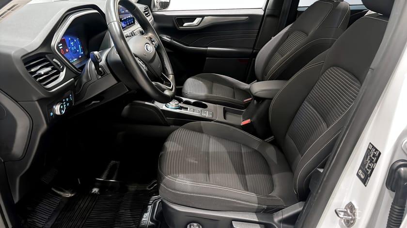 Bild 5 av Ford Kuga Plug-In Hybrid 2.5 FWD TITANIUM 225HK