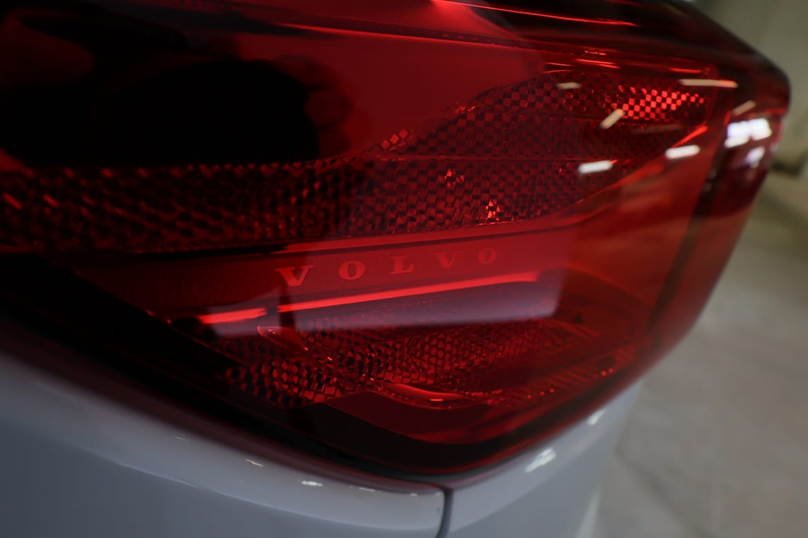 Volvo EX40 2026 - miniatyr 40