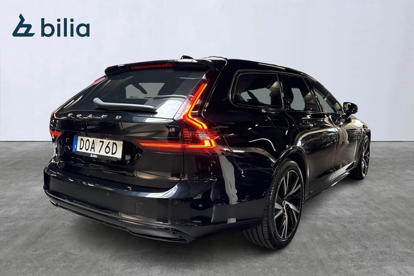 Bild 4 av Volvo V90 R-Design AWD Pano Plus Dark 360° Moms
