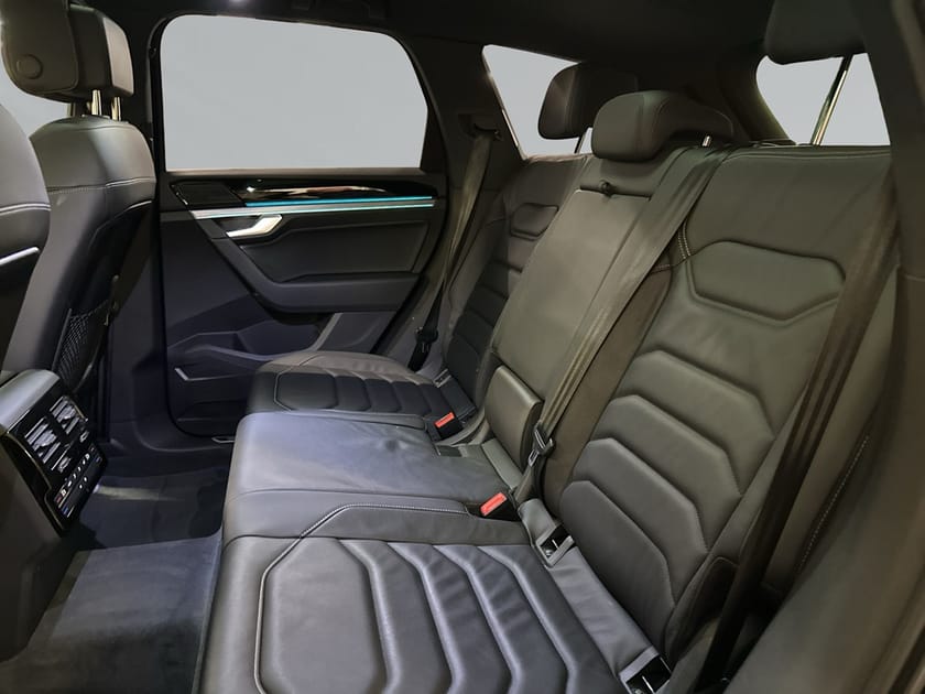 Bild 5 av Volkswagen Touareg R eHybrid 3.0 R-Line 250TSI A8A