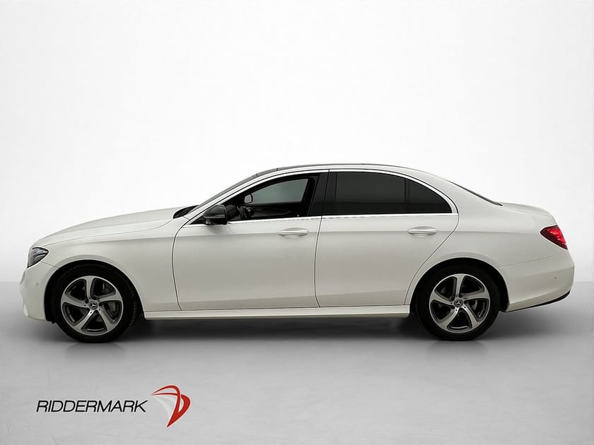 Bild 4 av Mercedes-Benz E 220 d 4MATIC 4M AMG Panorama Wide Head Up 360°