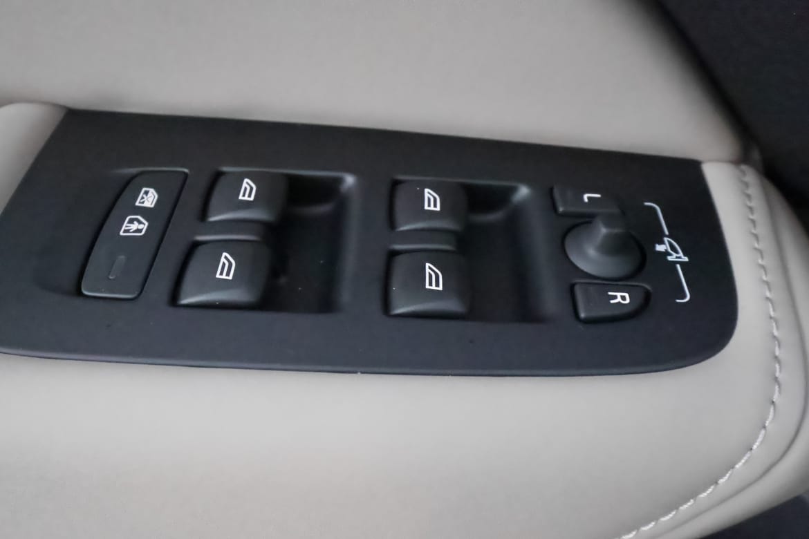 Volvo XC60 2026 - miniatyr 14