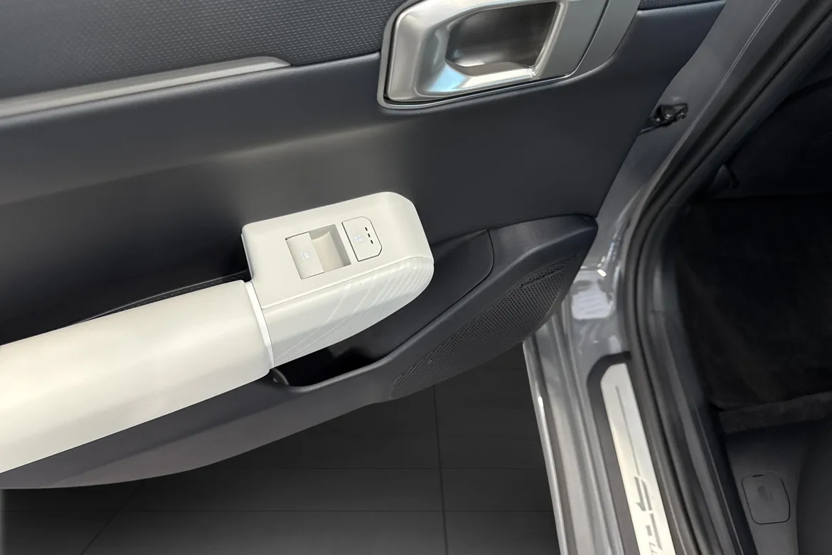 picture of a car