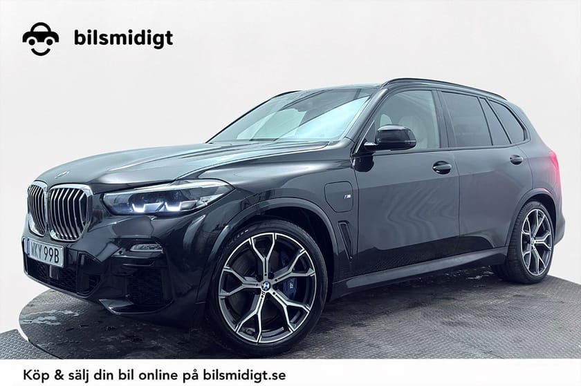 Bild 1 av BMW X5 xDrive45e iPerformance M Sport Drag Luftfj Nav Kamera Kamkedja 394hk