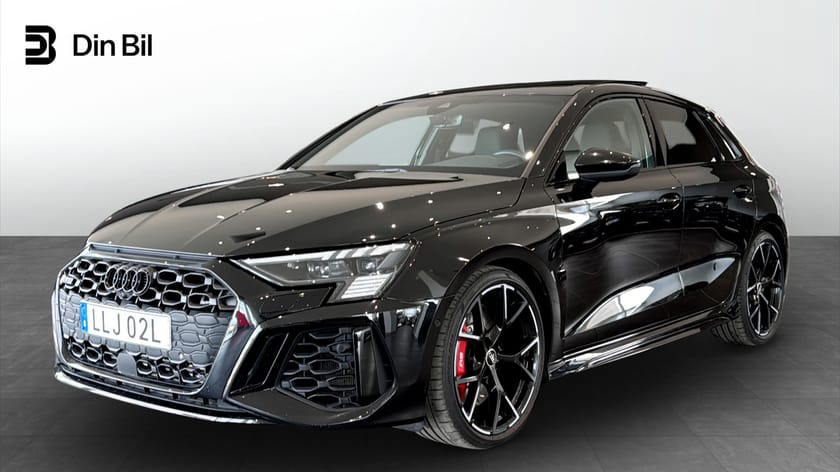 Bild 1 av Audi RS 3 Sportback 2.5 TFSI 400HK quattro / Panorama / RS-avgas / Son