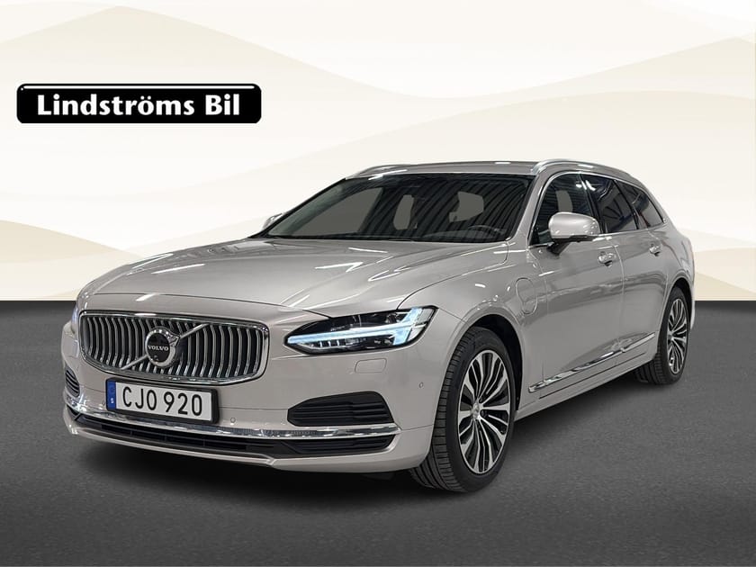 Bild 1 av Volvo V90 Recharge T6 AWD Core Edition Vinterhjul
