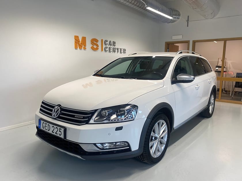 Bild 1 av Volkswagen Passat Alltrack 2.0TDI 4M Drag B-kamera Nybes P-värme