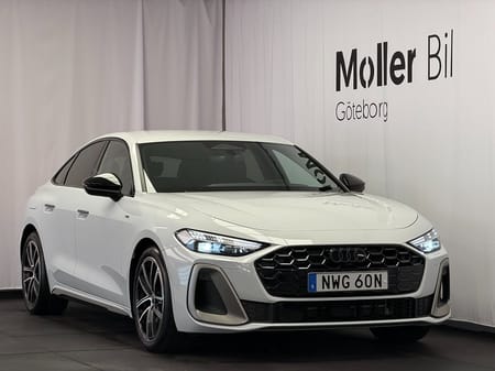 Audi A5 Sedan e-hybrid quattro