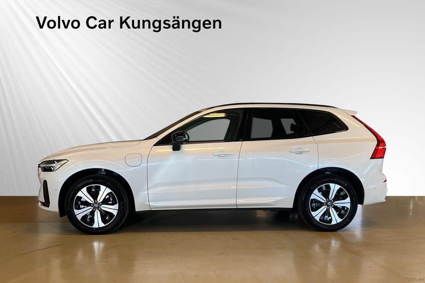 Bild 3 av Volvo XC60 T6 Plus Dark Nordic Edition 360 PANORAMA LÄDER