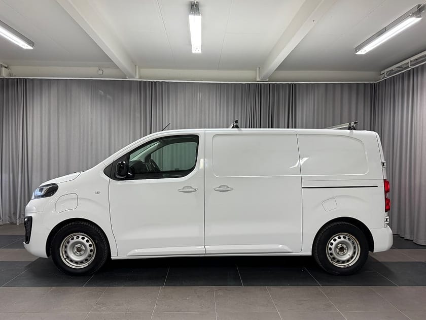 Bild 3 av Opel Vivaro-e Skåpbil L2 Prem 75kWh drag, larm SLÄPKÄRRA PÅ KÖPET!