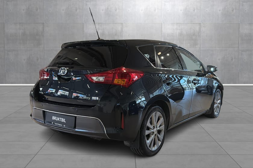 Bilde 5 av Toyota Auris Hybrid 1,8 5D Executive