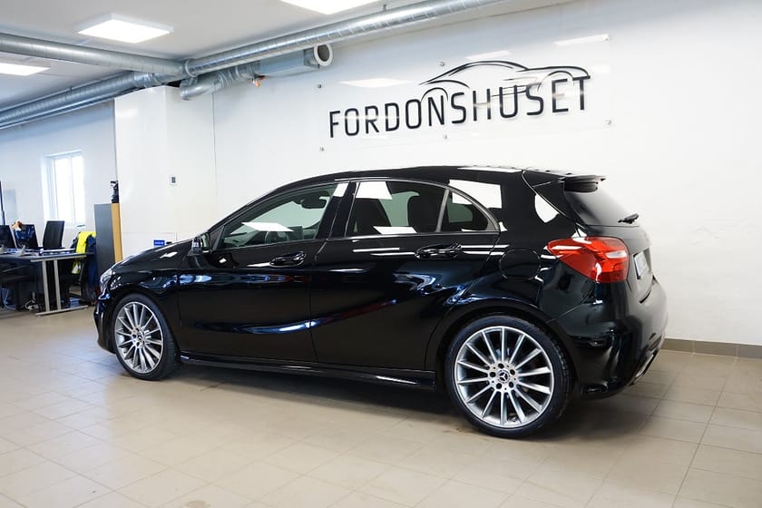 Bild 3 av Mercedes-Benz A 180 d AMG-LINE | SVENSKSÅLD