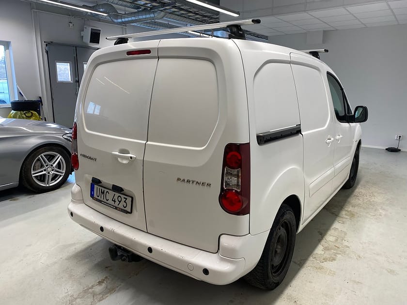 Bild 5 av Peugeot Partner Skåpbil 1.6 BlueHDi Euro 6 Drag ny kamrem Nybes