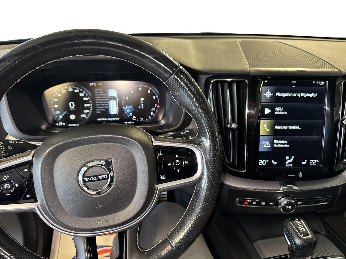 Volvo XC60 2018 - miniatyr 8