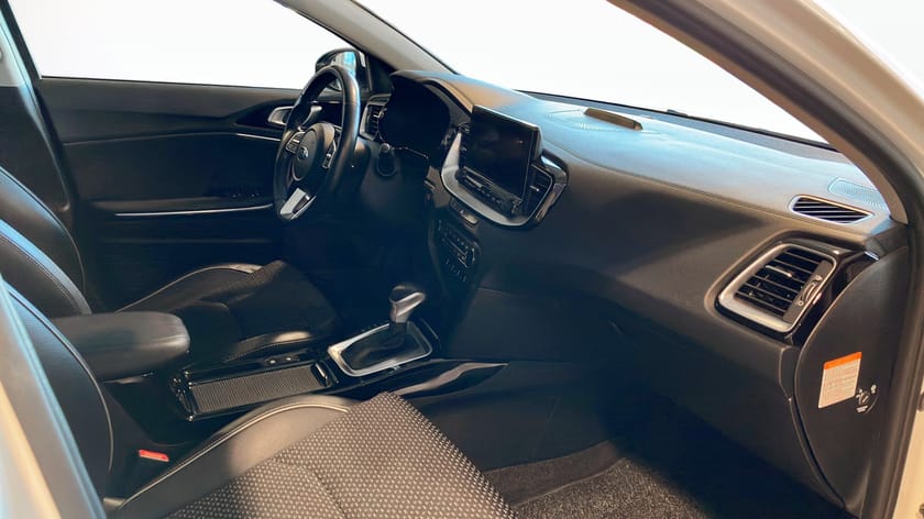 Bild 3 av Kia XCeed Plug-in Hybrid 