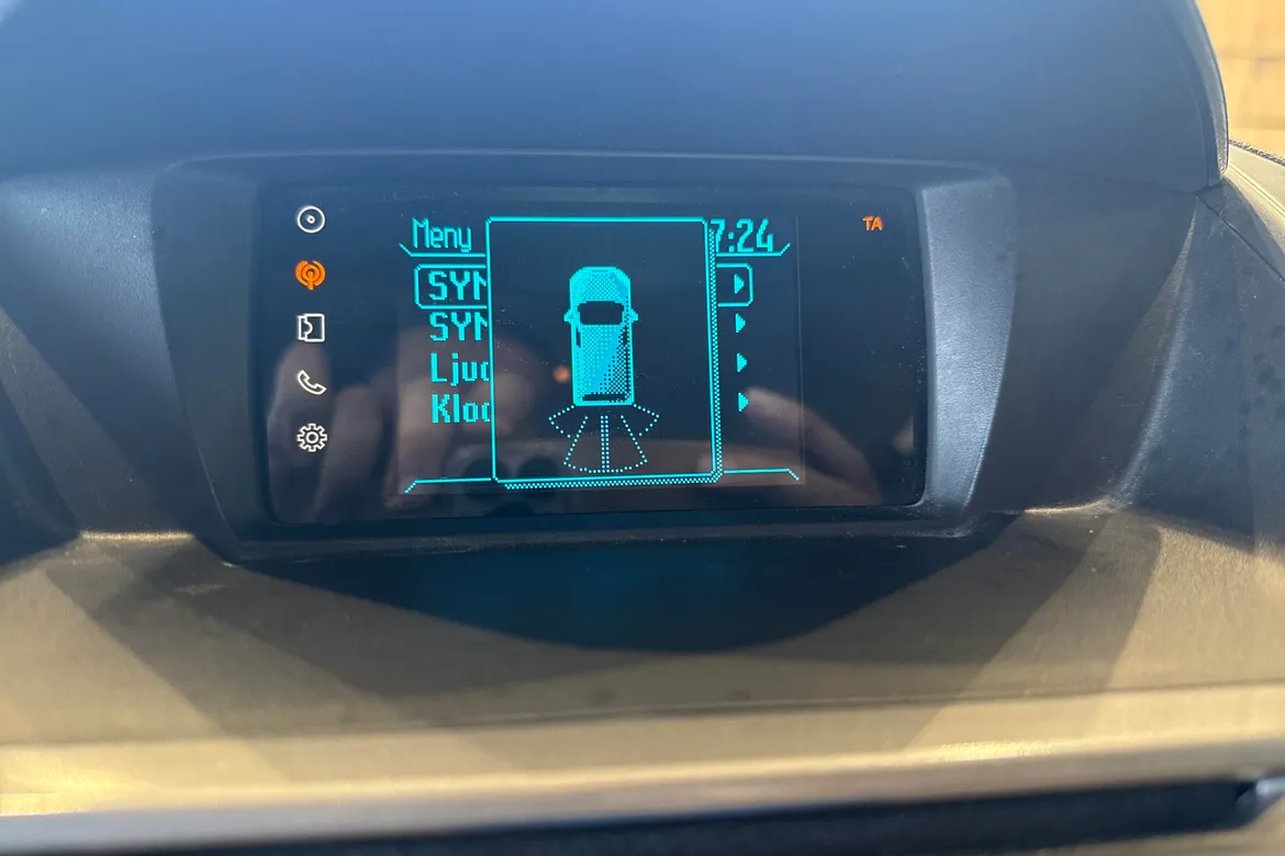 picture of a car