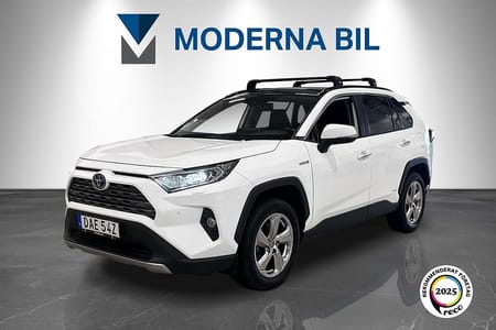 Toyota RAV4 Hybrid AWD-i E-CVT Executive Moms Drag Pano Skinn Adaptiv