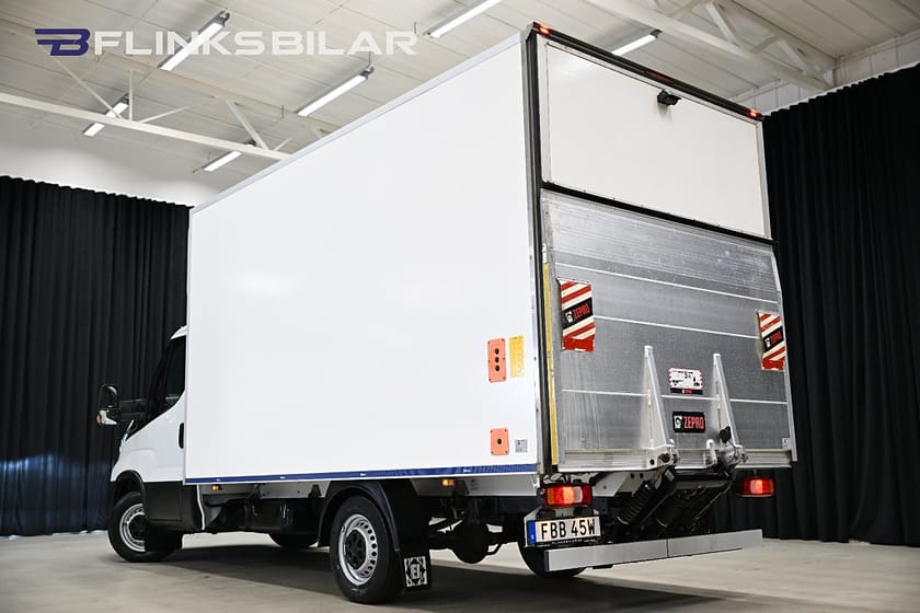 Bild 5 av Iveco Daily 35-160 Chassi Cab 156HK Automat|Volymskåp|BG-Lyft|LED|Högskåp|Leasbar