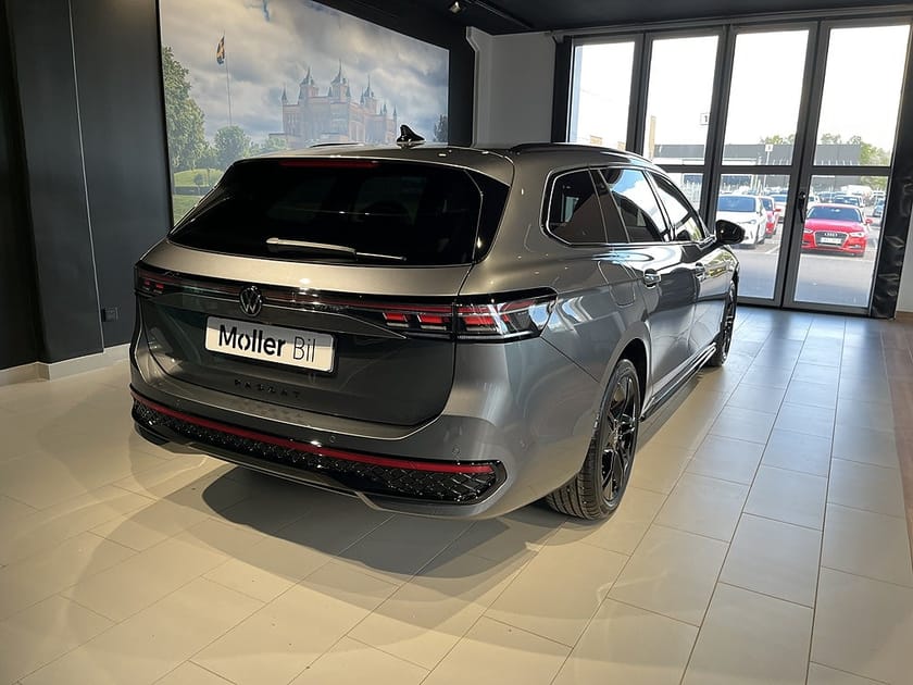 Bild 5 av Volkswagen Passat Variant eHybrid 272 DSG6 R-LINE