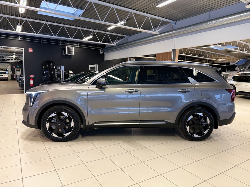 Bild 2 av Kia Sorento PHEV Plug-In Hybrid AWD Advance Plus / 360-kamera / Adaptiv farthållare / Bose