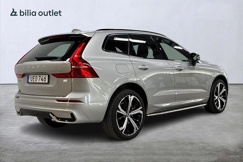 Bild 5 av Volvo XC60 Recharge T6 AWD Plus Dark 350hk Pano H/K Navi B-kam