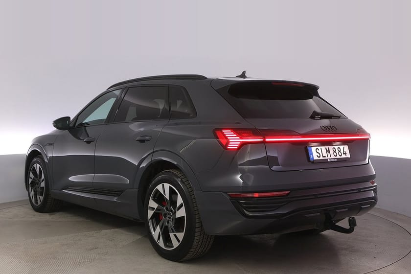 Bild 4 av Audi Q8 50 e-tron quattro Proline Drag Navi AdapFarth 4,49%