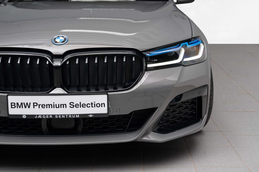 Bilde 5 av BMW 545e xDrive Sedan 6,29% M-Sport Soltak Krok A.Cruise H/K HUD