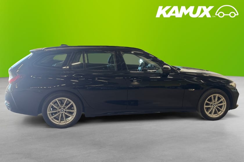 Bild 2 av BMW 330e xDrive Touring Navi H/K Moms 292hk