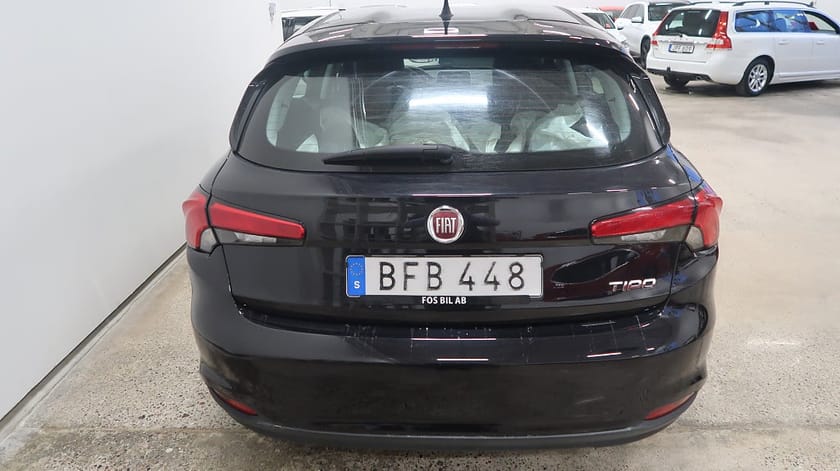 Bild 5 av Fiat Tipo *RÄNTEKAMPANJ 3.45%* 1.6 Lounge Nyservad-Värmare-SoV