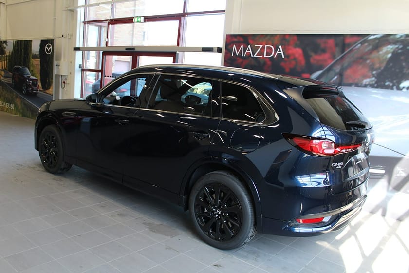 Bild 2 av Mazda CX-80 PHEV 2.5 PHEV, AWD, A8, Homura Plus, PANO, COSO, CAHO, BLOP
