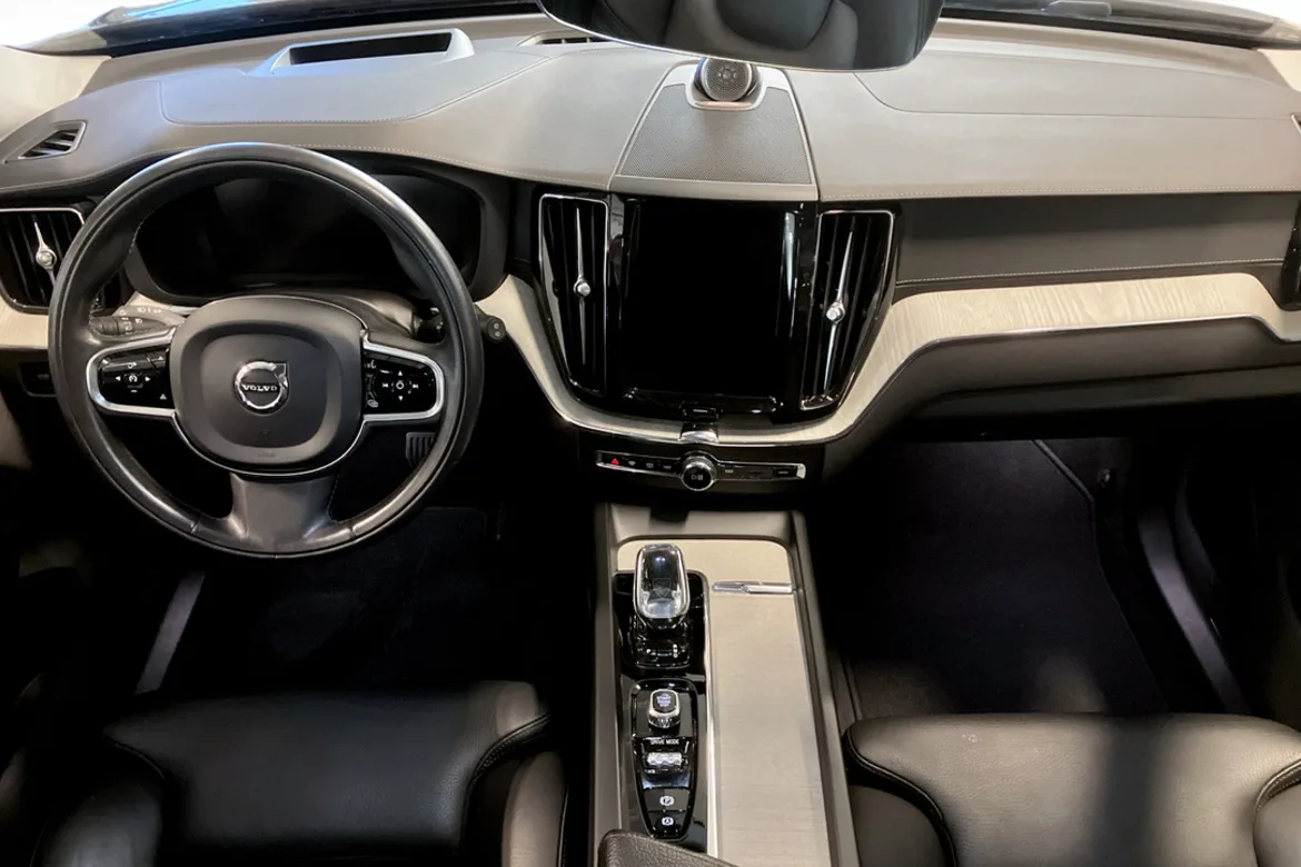 Volvo XC60 T8 AWD Recharge